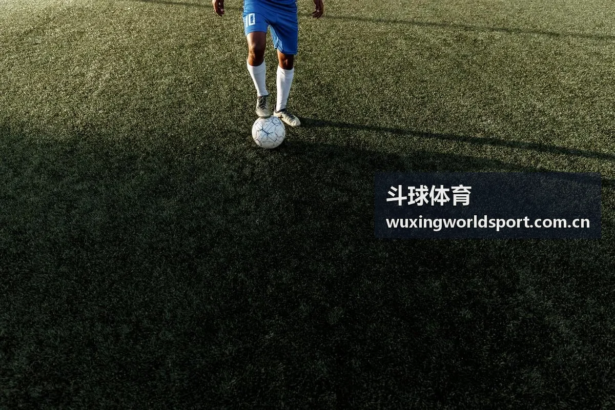 斗球体育网球选手萨巴伦卡比赛画面